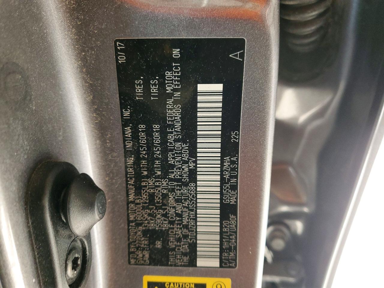 2018 TOYOTA HIGHLANDER SE photo 25