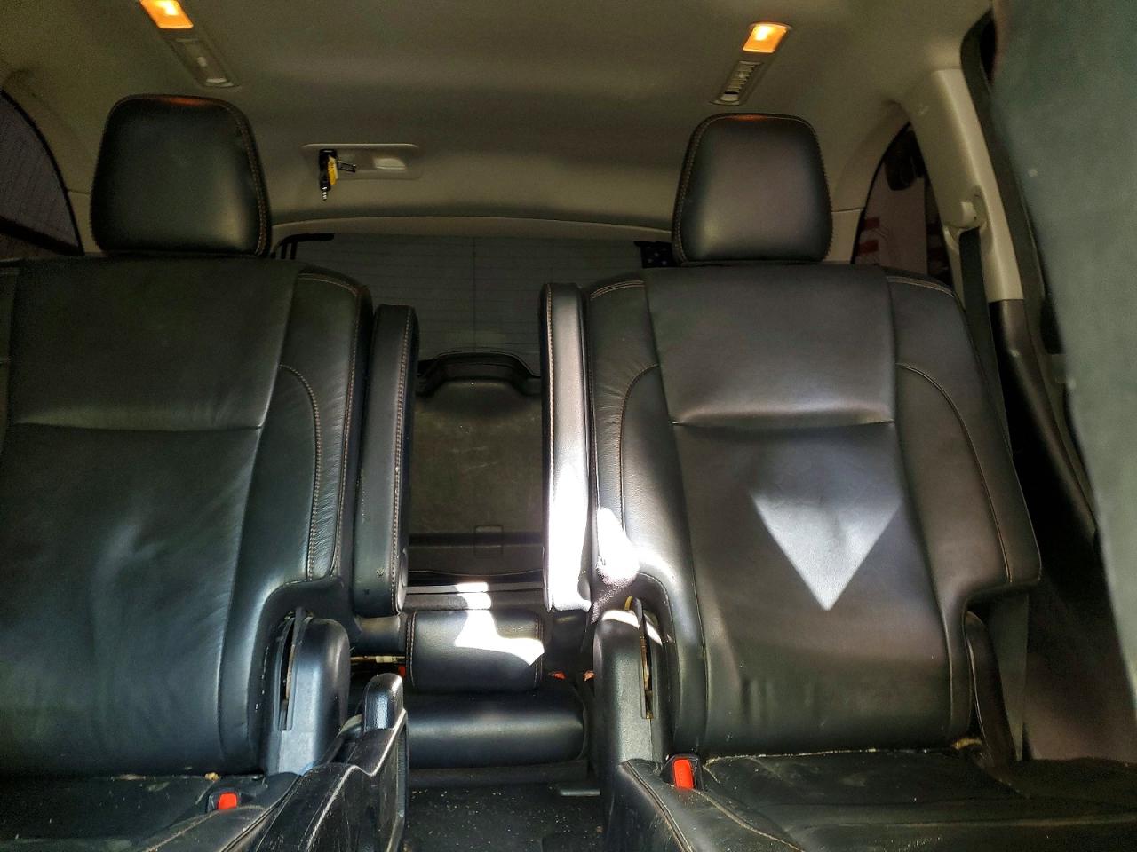 2018 TOYOTA HIGHLANDER SE photo 19