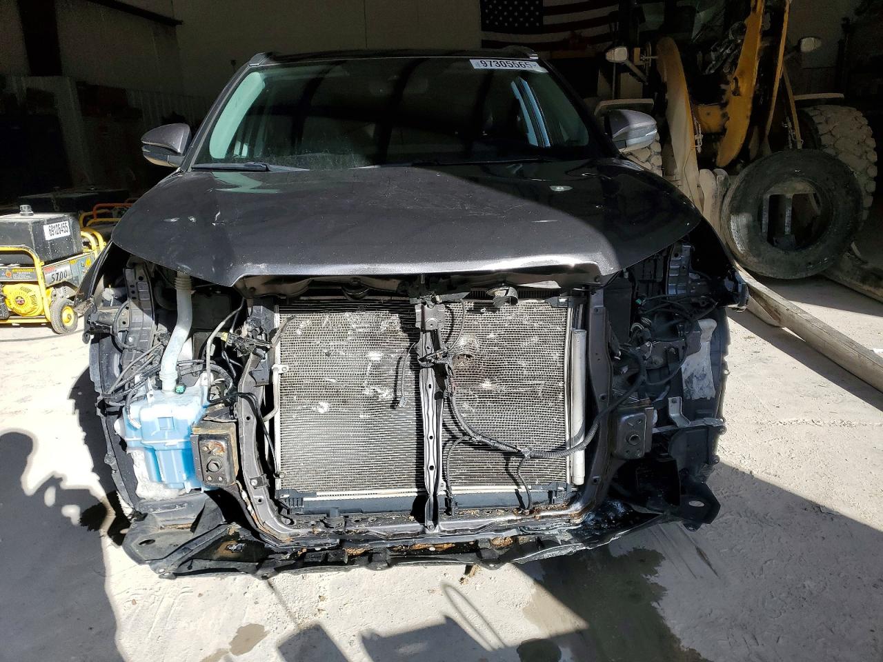 2018 TOYOTA HIGHLANDER SE photo 9
