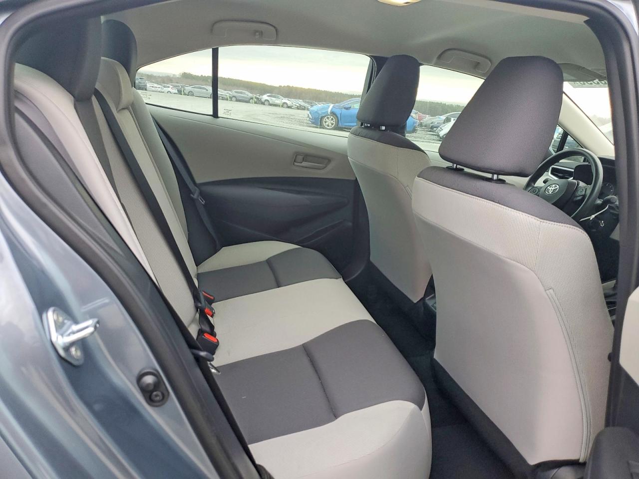 2024 TOYOTA COROLLA LE photo 28