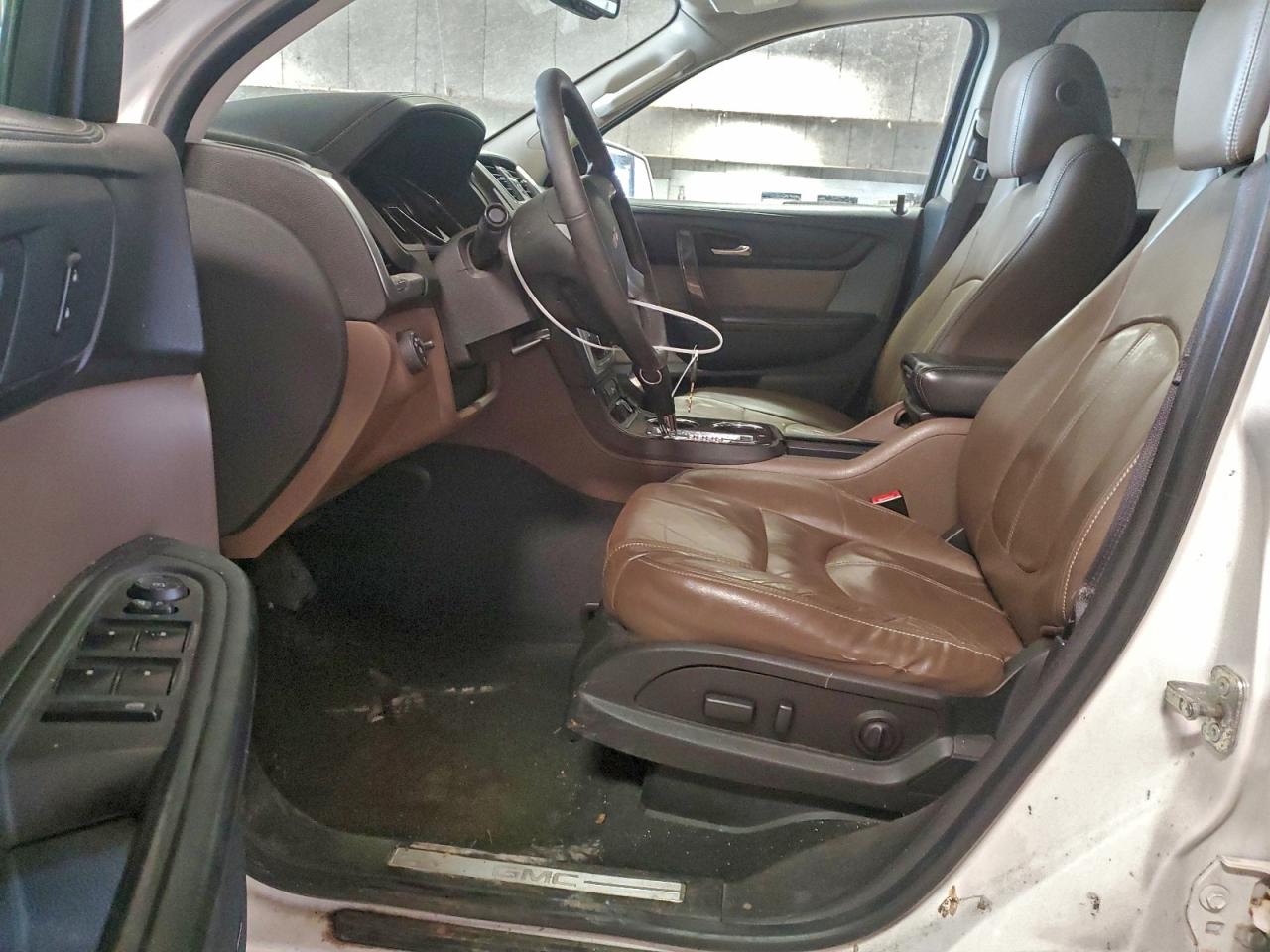 2015 GMC ACADIA SLT-1 photo 13