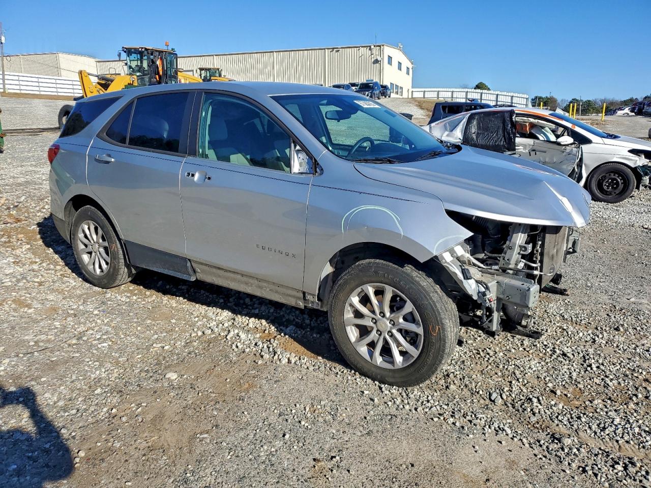2020 CHEVROLET EQUINOX photo 4