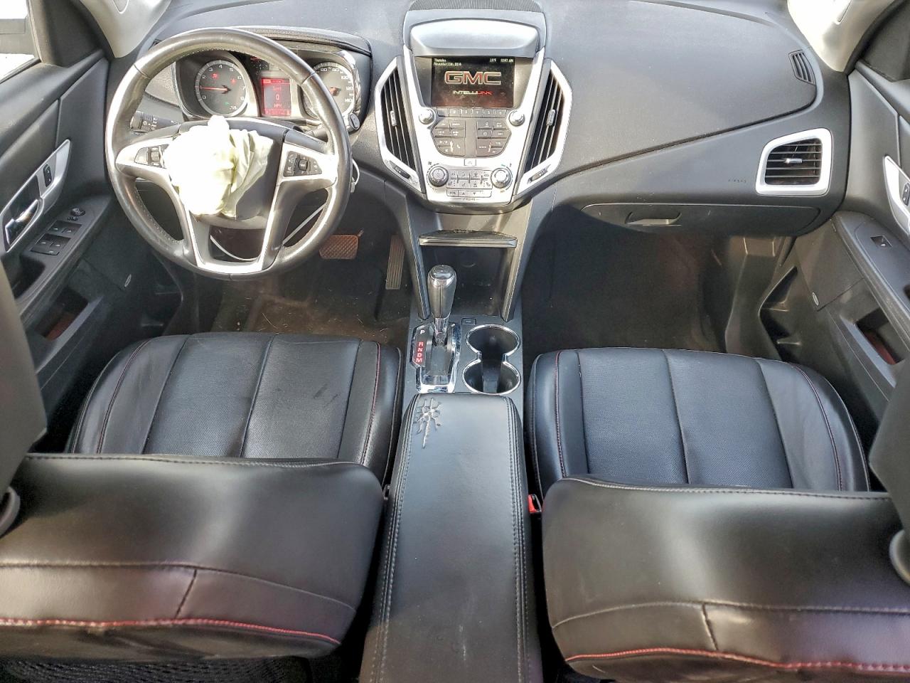 2017 GMC TERRAIN SLT photo 8