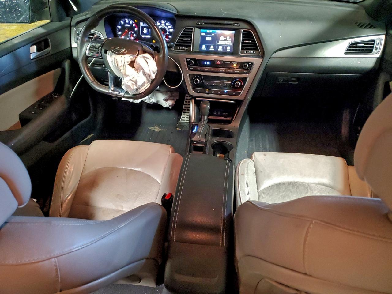 2017 HYUNDAI SONATA SPORT photo 8