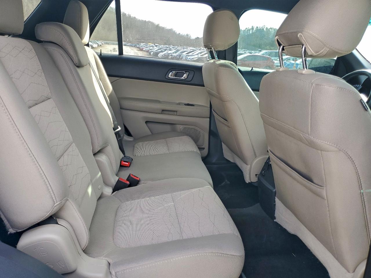 2015 FORD EXPLORER photo 11