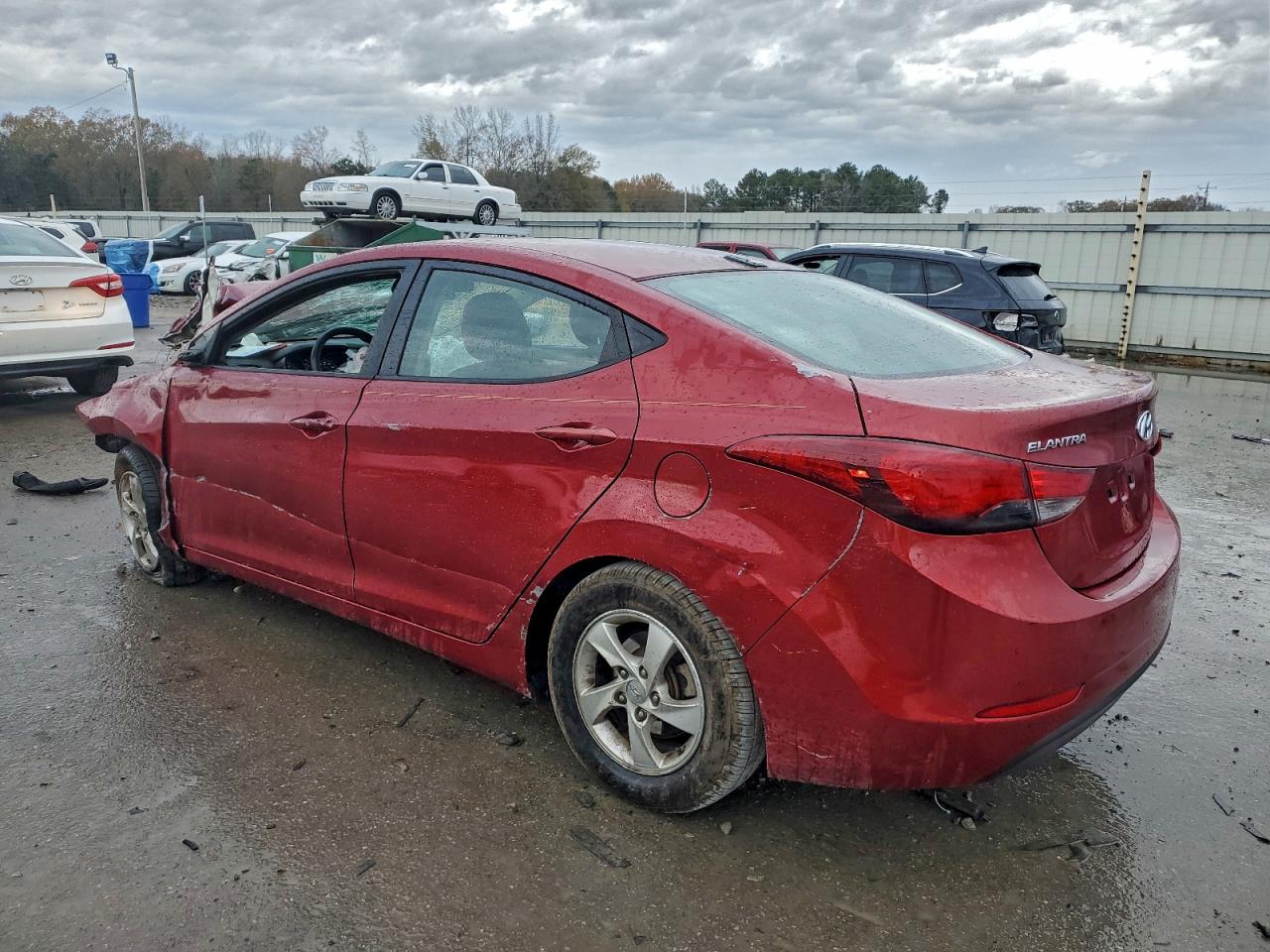 2015 HYUNDAI ELANTRA SE photo 2