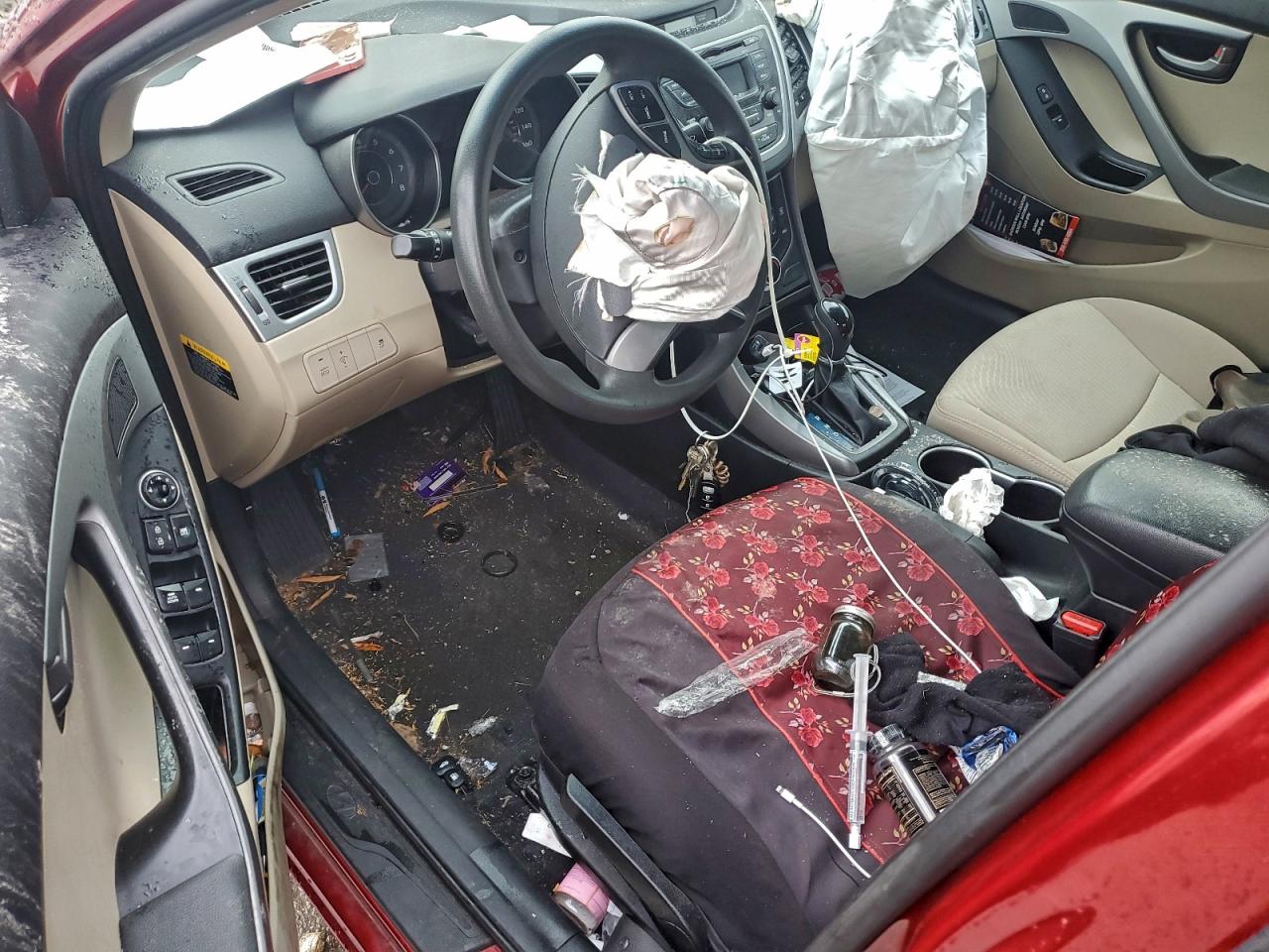2015 HYUNDAI ELANTRA SE photo 8
