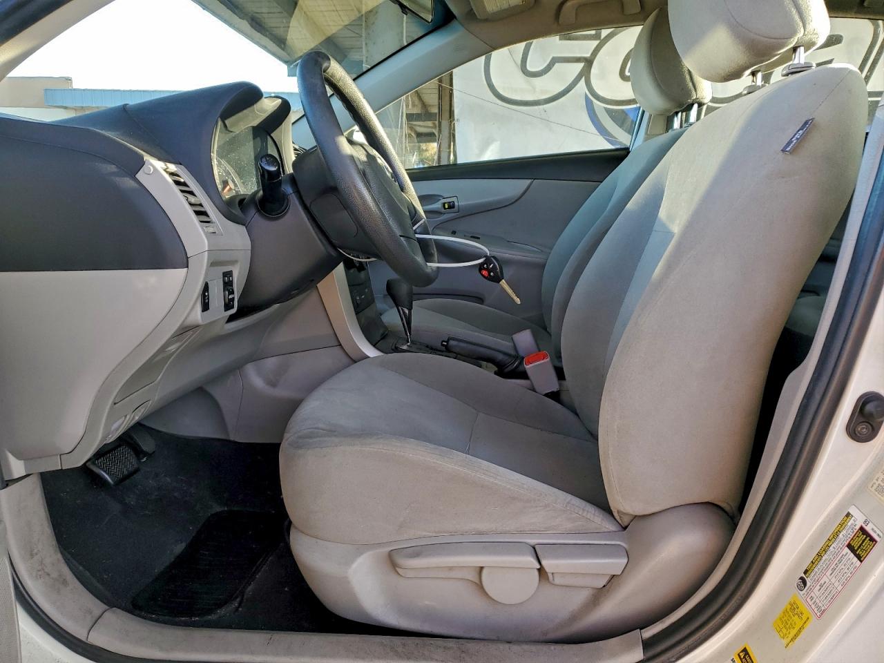 2013 TOYOTA COROLLA BASE photo 7