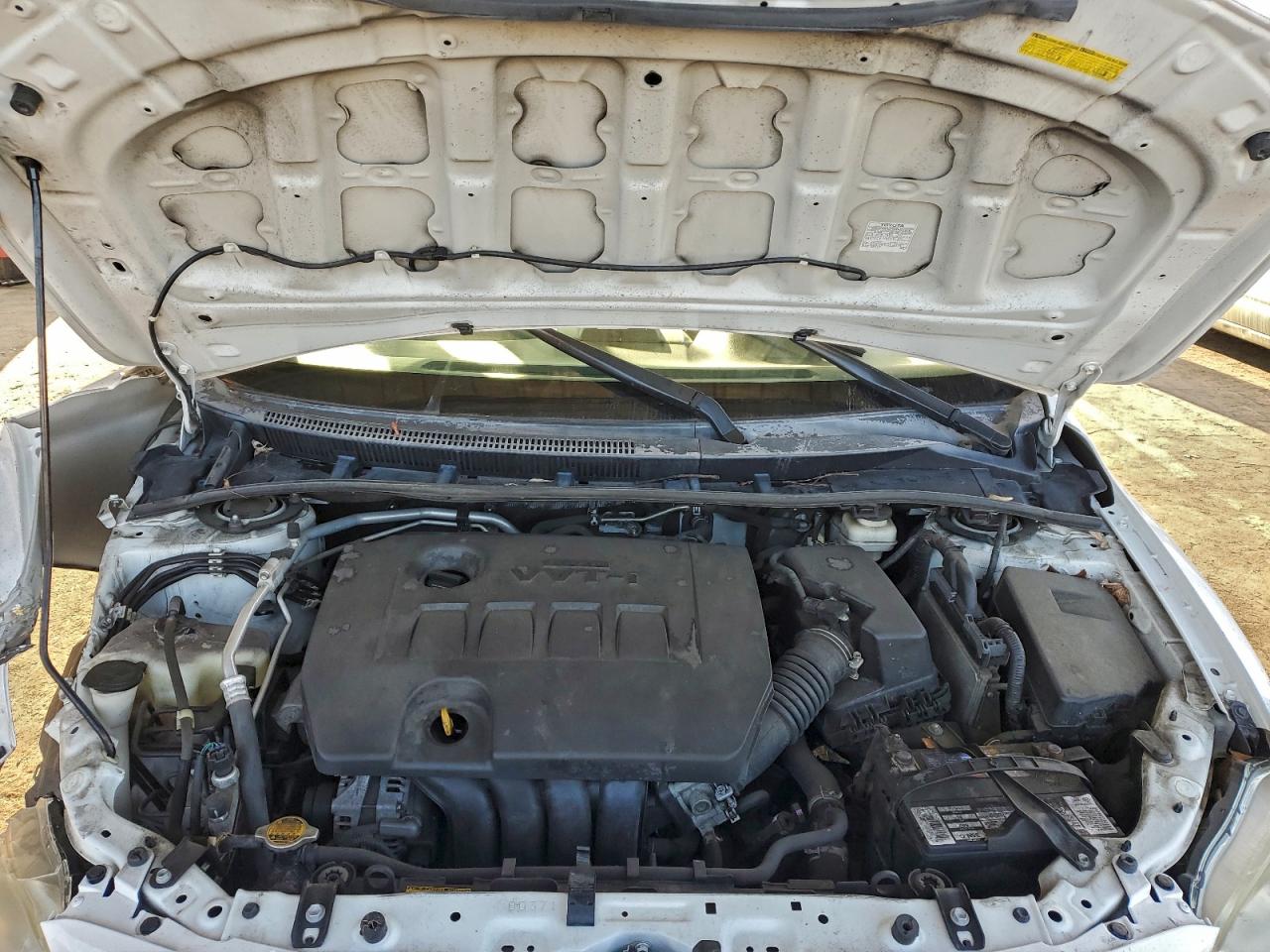 2013 TOYOTA COROLLA BASE photo 11