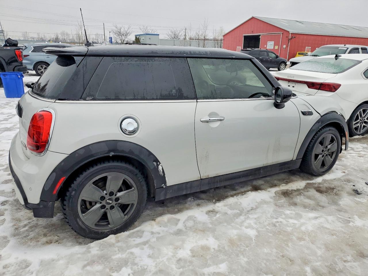 2022 MINI COOPER S photo 3
