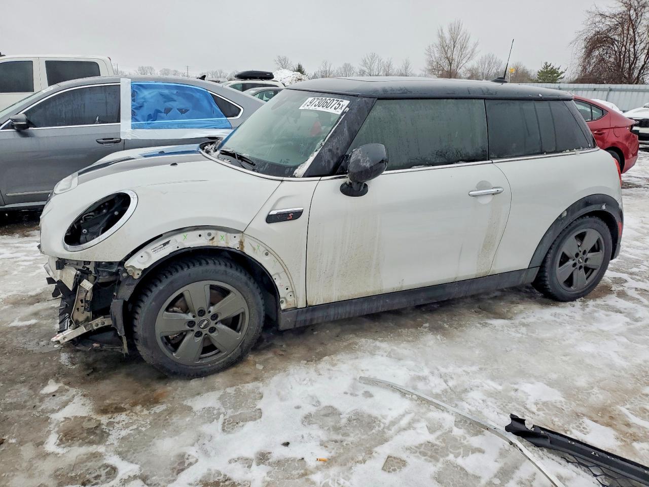 2022 MINI COOPER