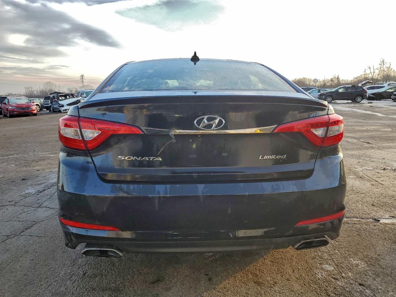 2015 HYUNDAI SONATA SPORT photo 6
