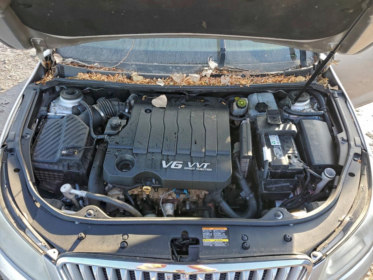 2010 BUICK LACROSSE CXL photo 11