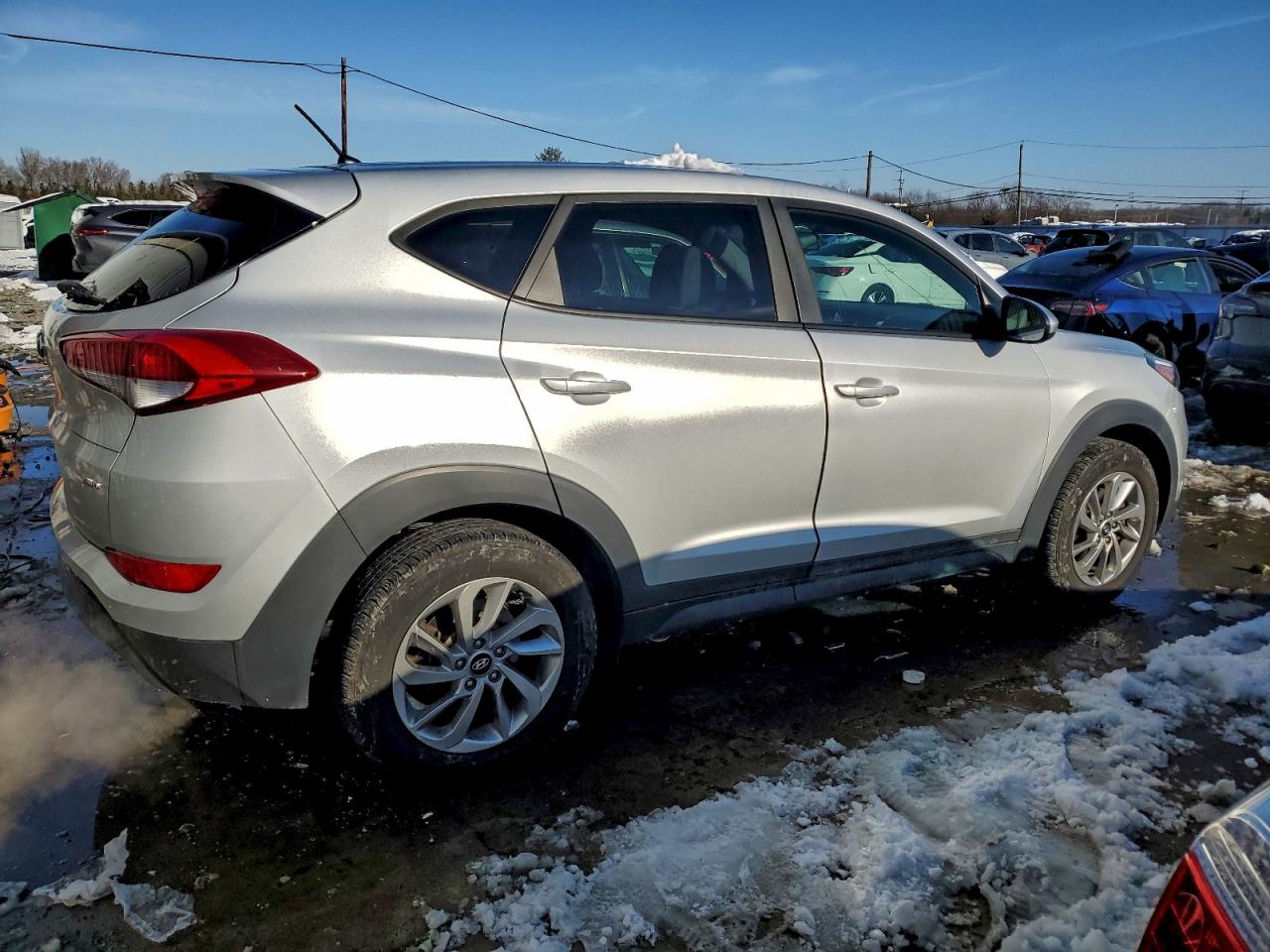 2018 HYUNDAI TUCSON SE photo 5
