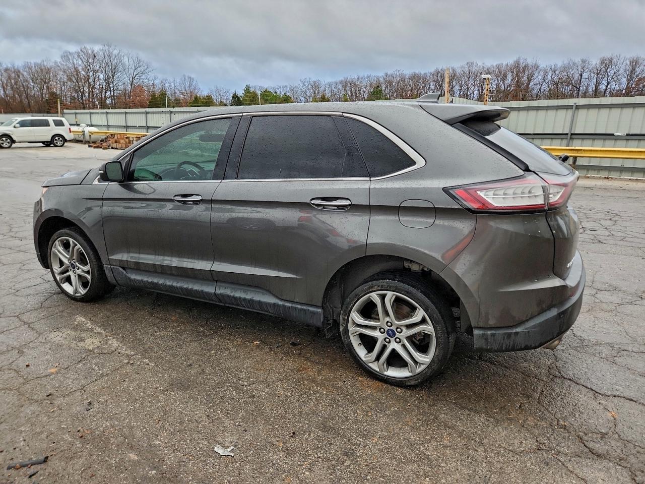 2016 FORD EDGE TITANIUM photo 2