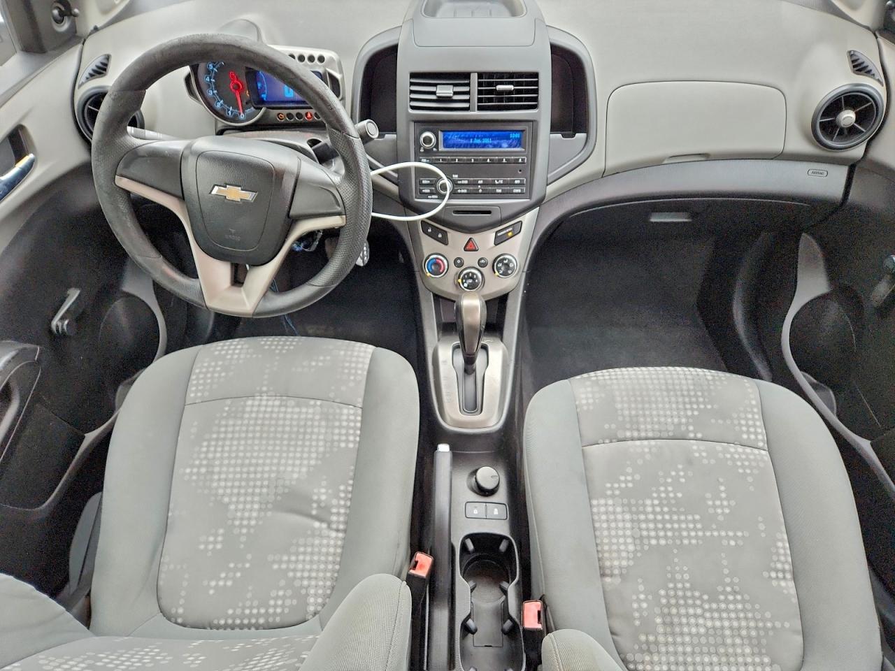 2012 CHEVROLET SONIC LS photo 8