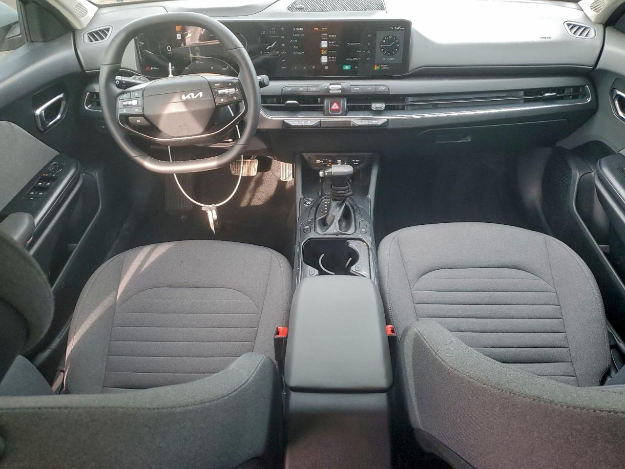 2025 KIA K4 EX photo 8