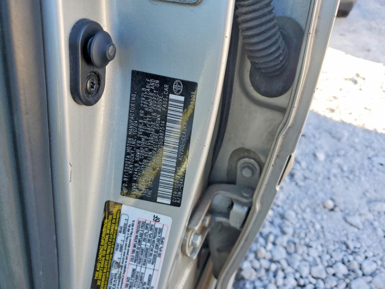 2005 TOYOTA CAMRY LE photo 12