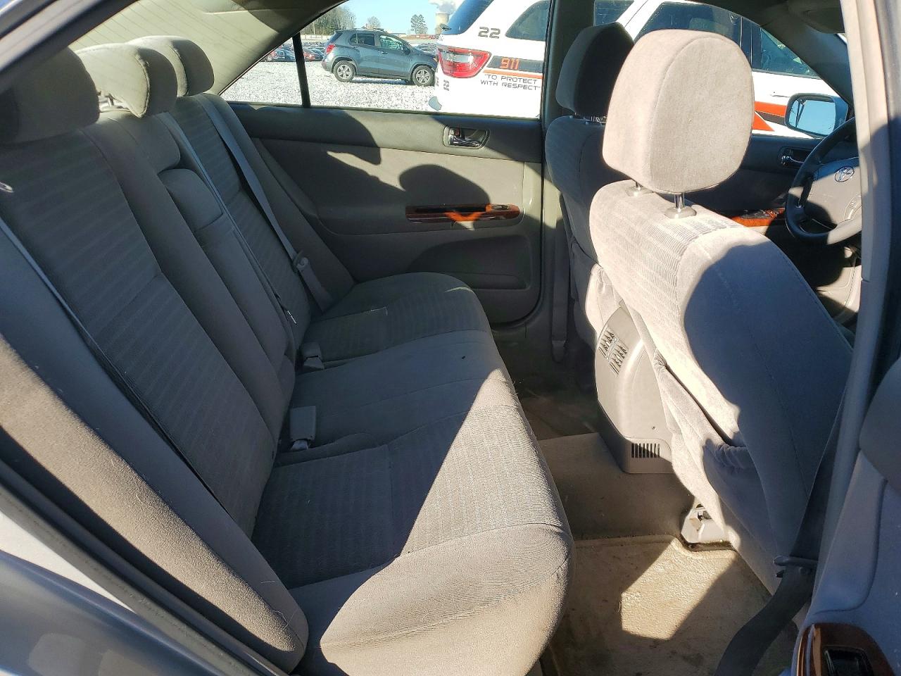 2005 TOYOTA CAMRY LE photo 10