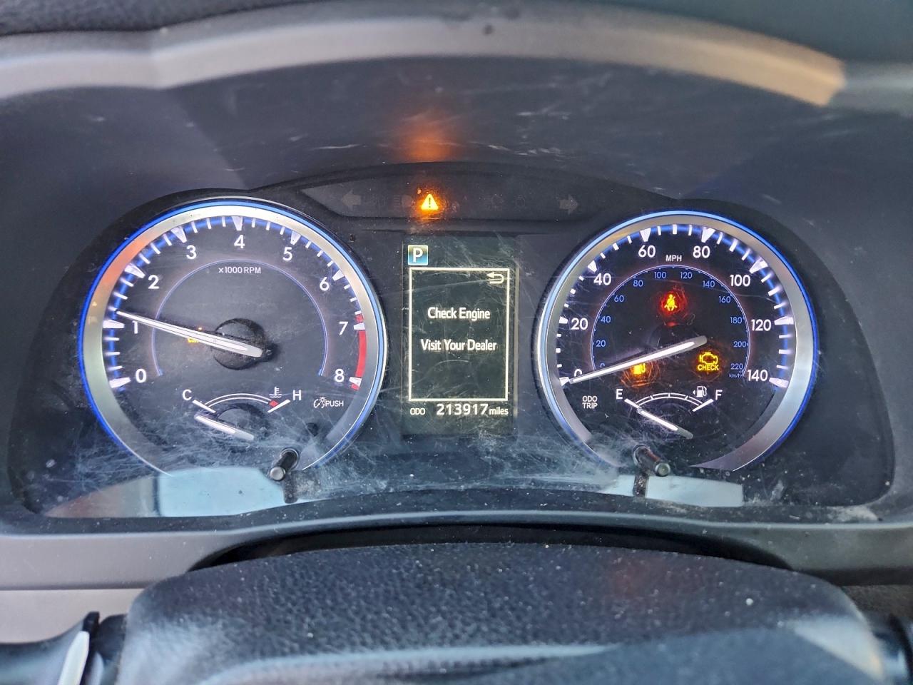 2019 TOYOTA HIGHLANDER SE photo 9