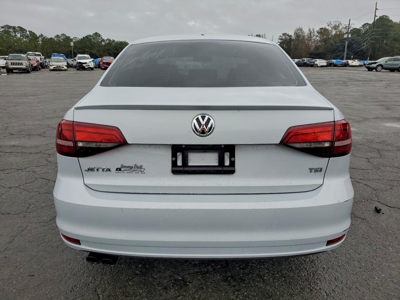 2017 VOLKSWAGEN JETTA S photo 6