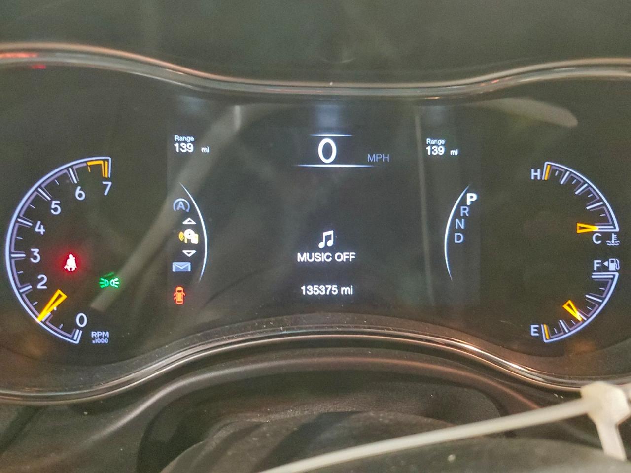 2018 JEEP GRAND CHEROKEE LAREDO photo 25