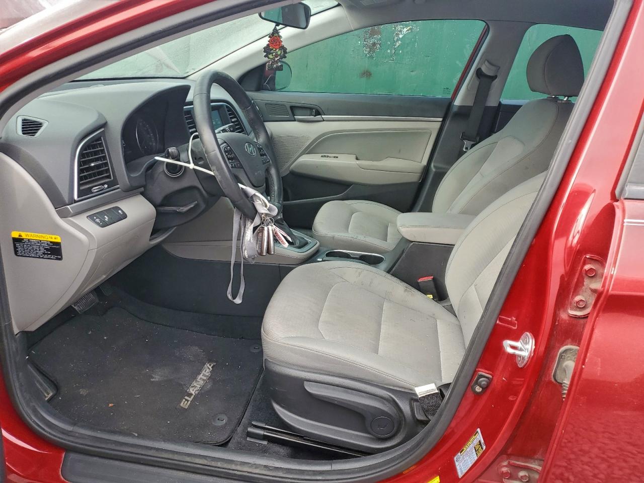 2017 HYUNDAI ELANTRA SE photo 13