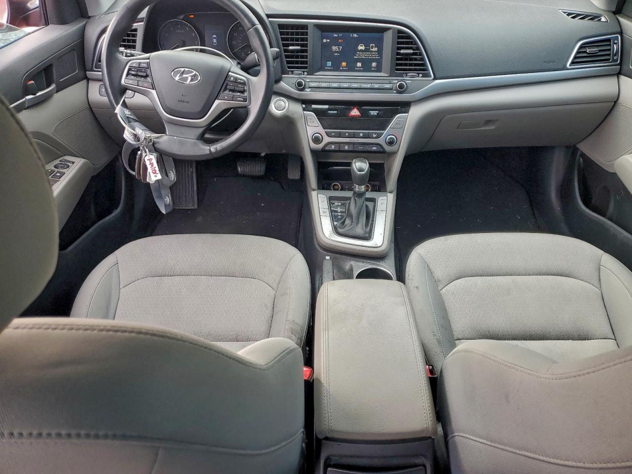 2017 HYUNDAI ELANTRA SE photo 15