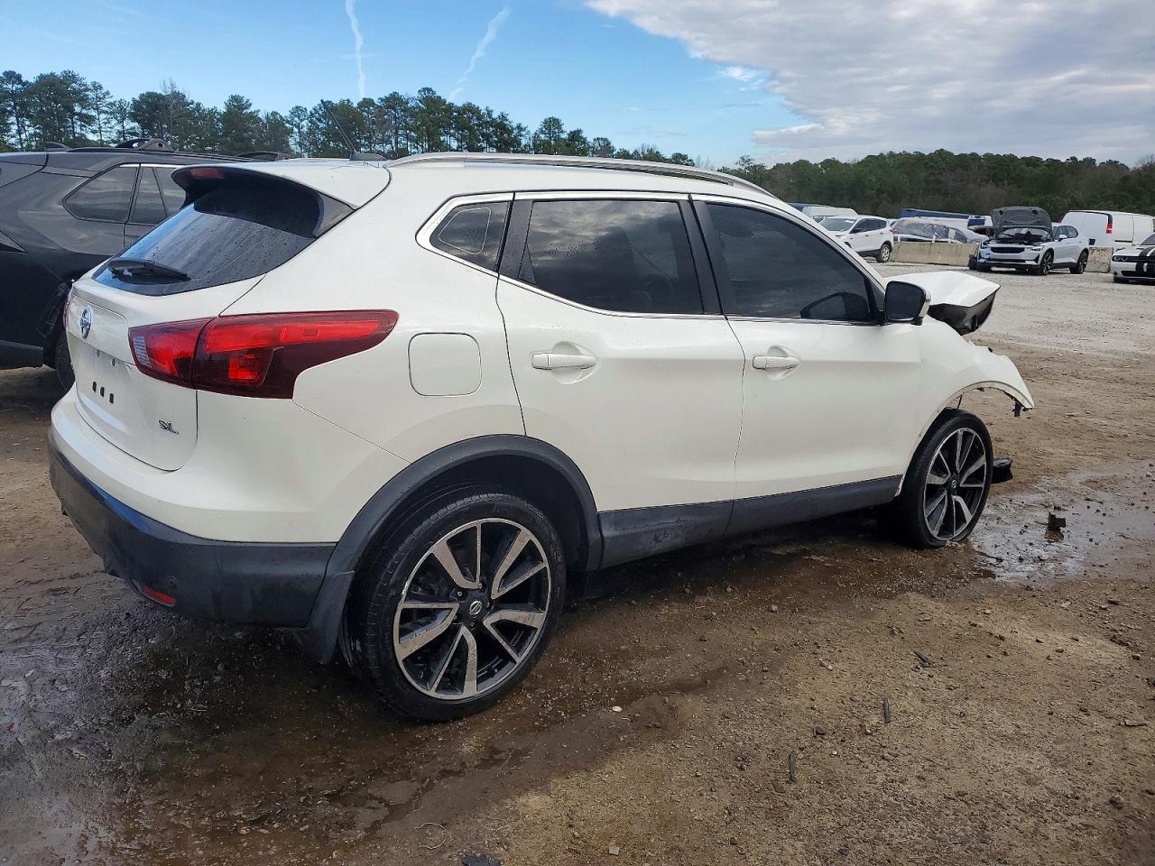 2019 NISSAN ROGUE SPORT S photo 5