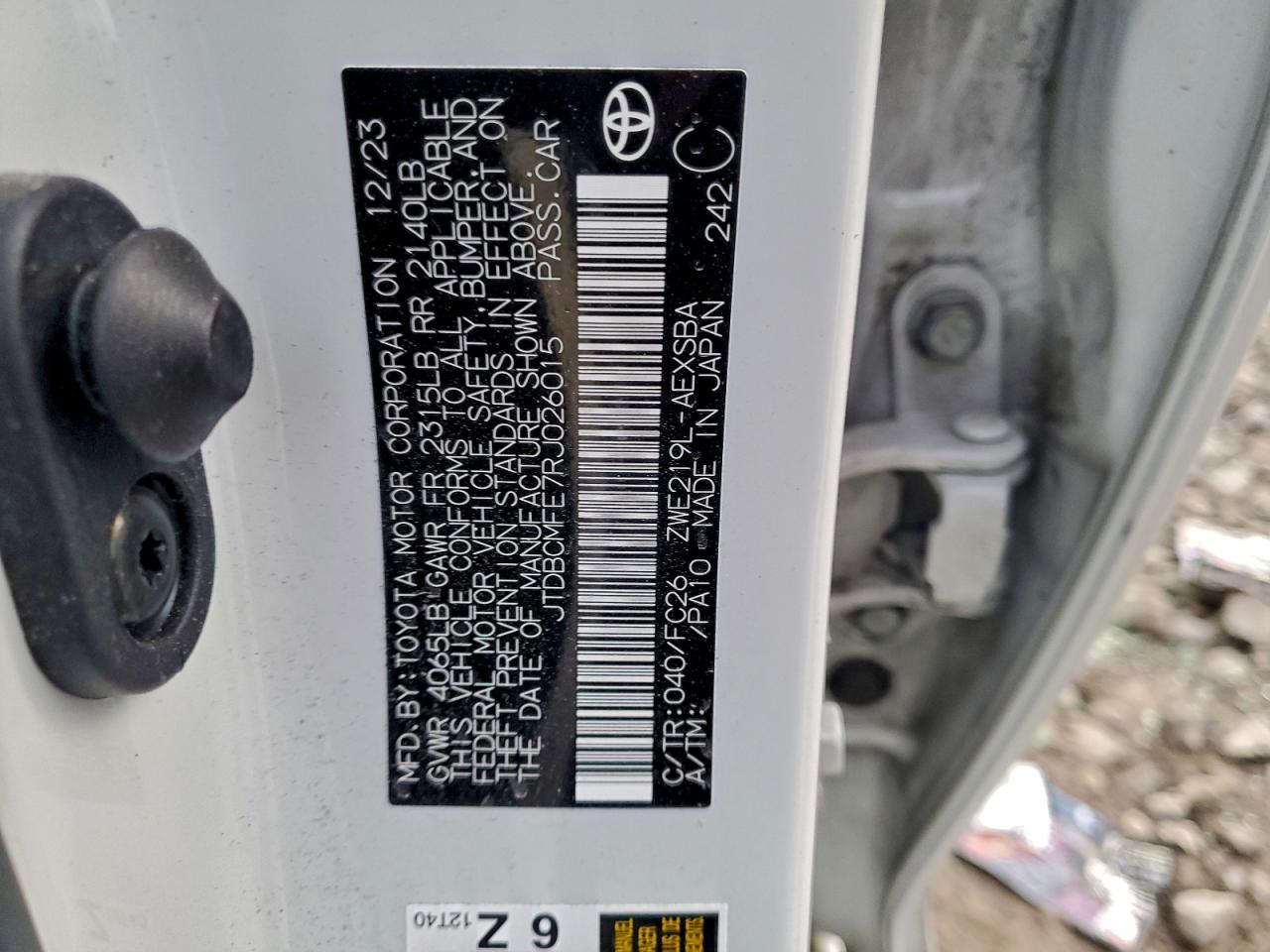 2024 TOYOTA COROLLA LE photo 25