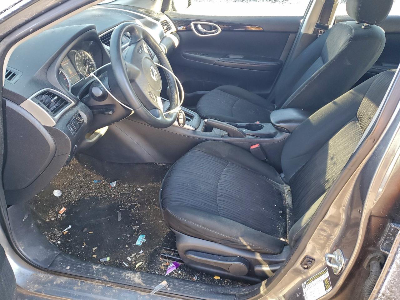 2019 NISSAN SENTRA S photo 13