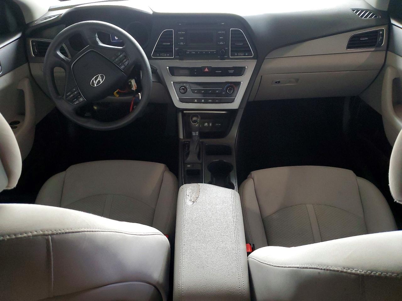 2015 HYUNDAI SONATA SE photo 15