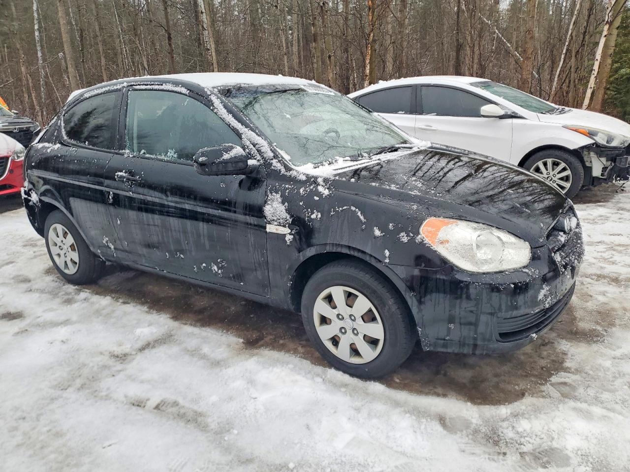 2011 HYUNDAI ACCENT SE photo 4