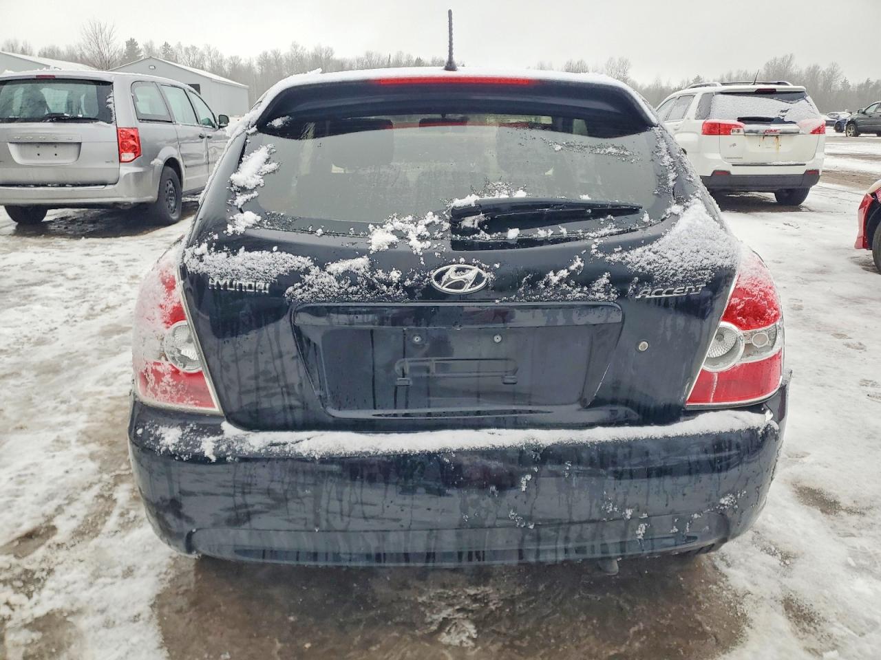 2011 HYUNDAI ACCENT SE photo 6