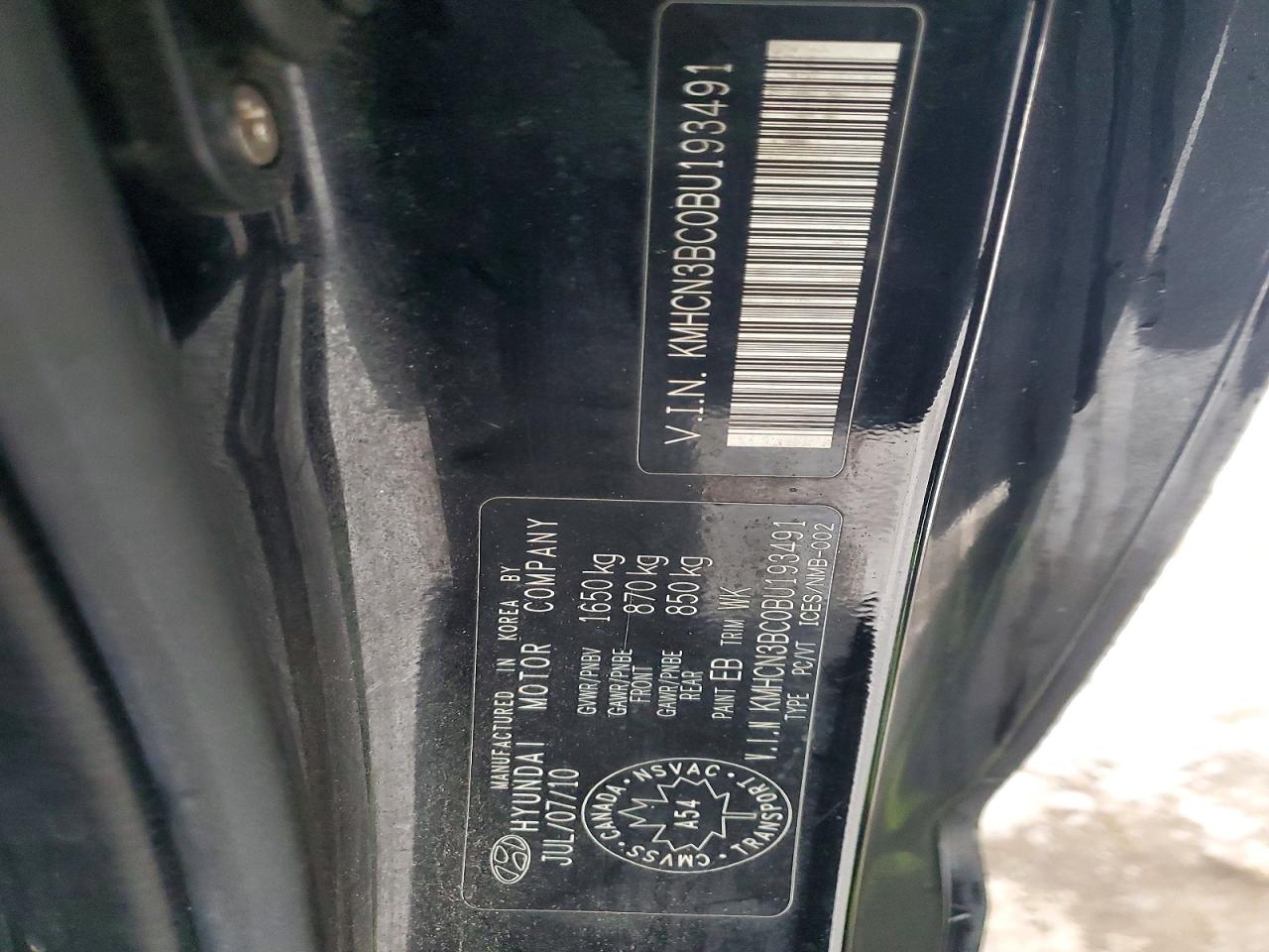2011 HYUNDAI ACCENT SE photo 12