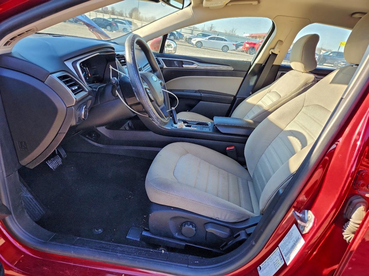 2019 FORD FUSION S photo 13