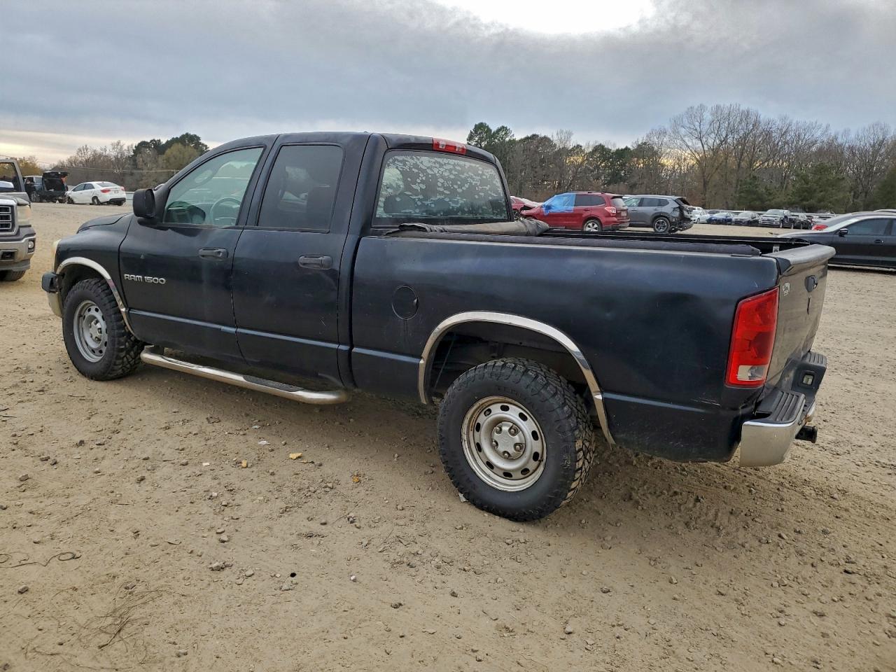 2006 DODGE RAM 1500 ST photo 2
