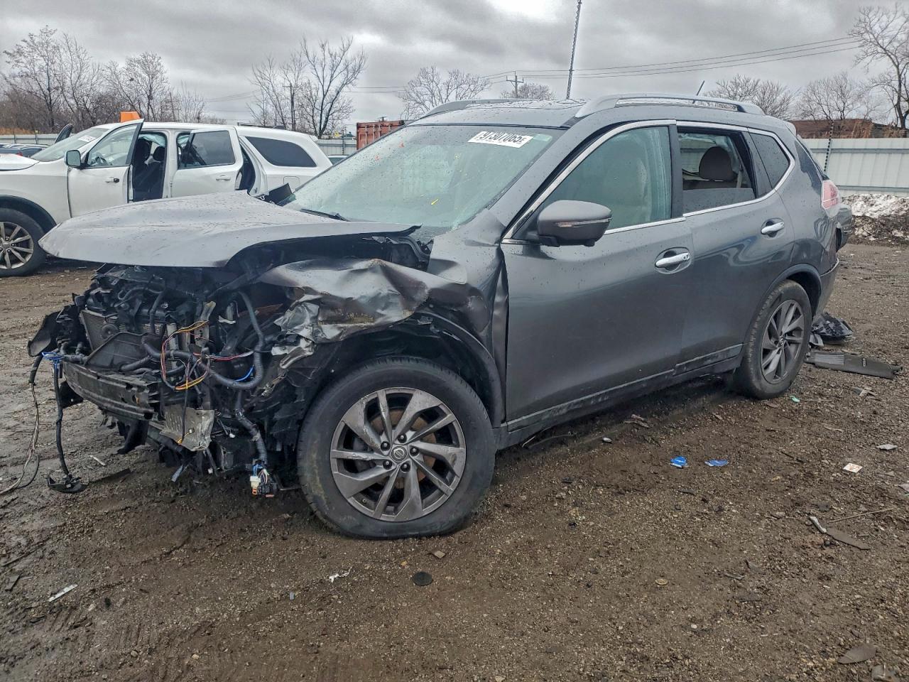2016 NISSAN ROGUE
