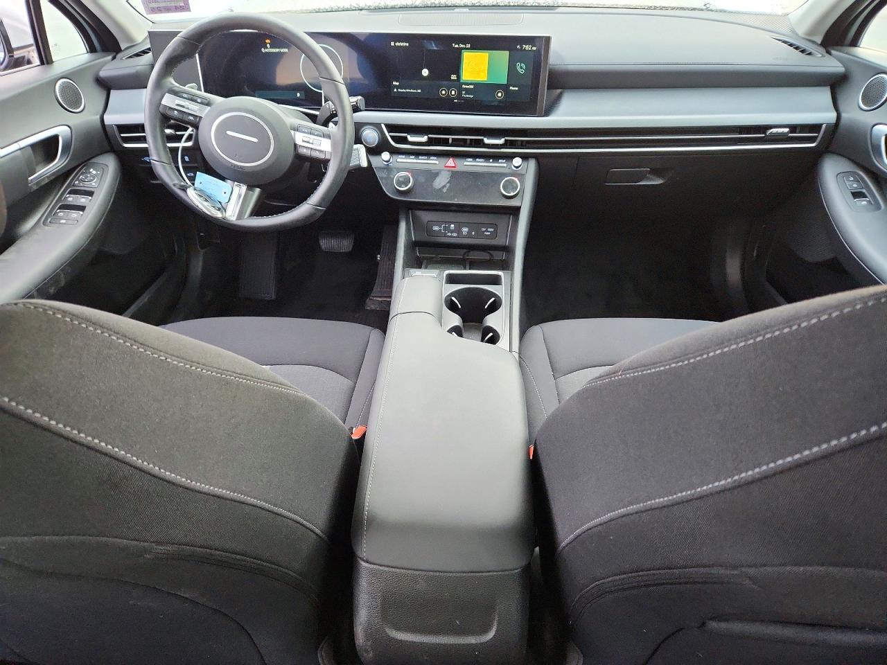 2024 HYUNDAI SONATA SEL photo 15