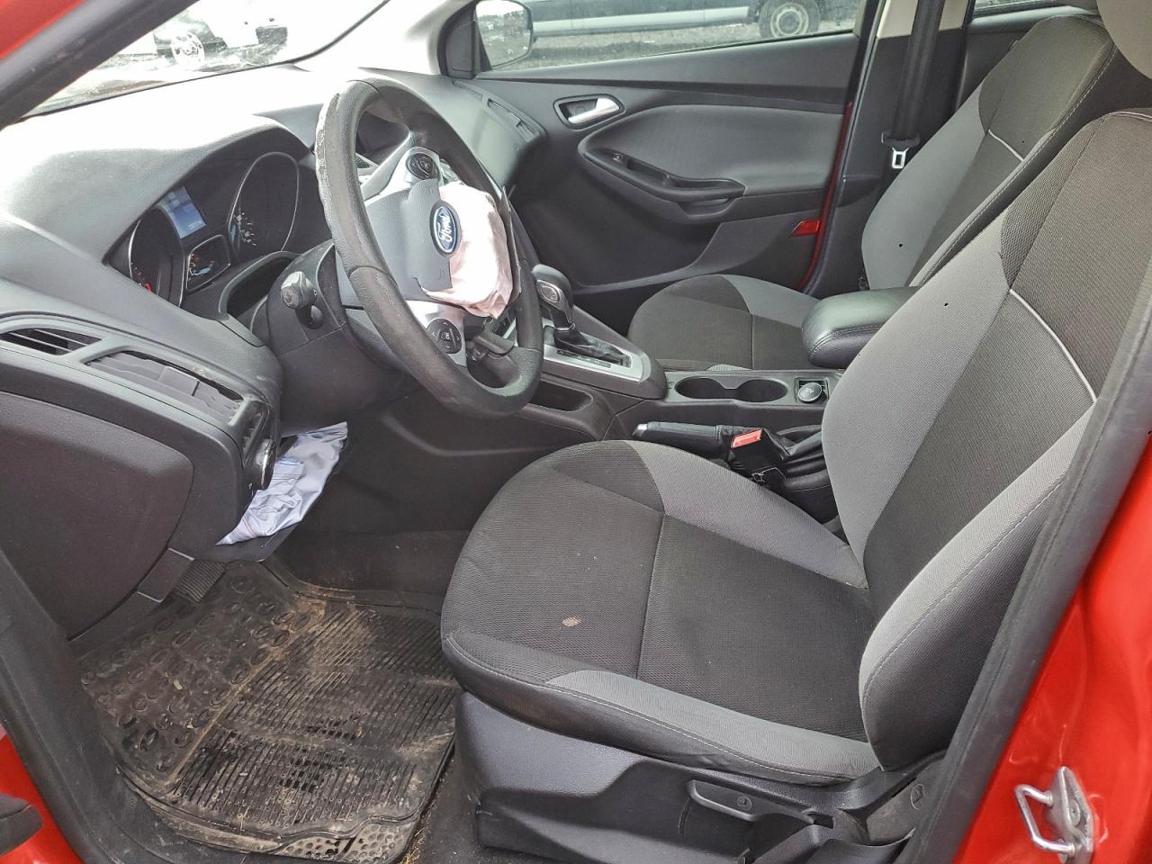 2013 FORD FOCUS SE photo 7