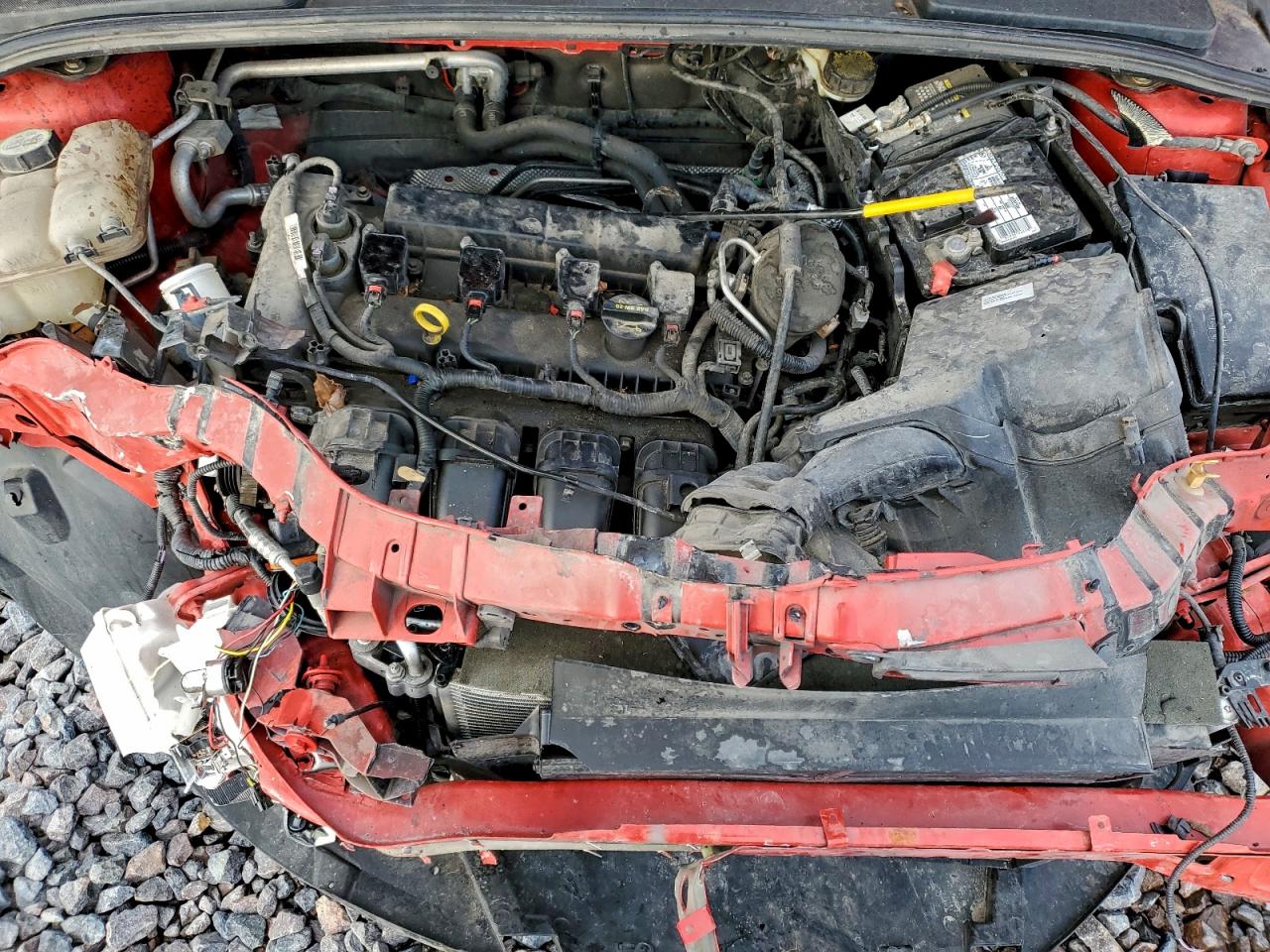 2013 FORD FOCUS SE photo 11
