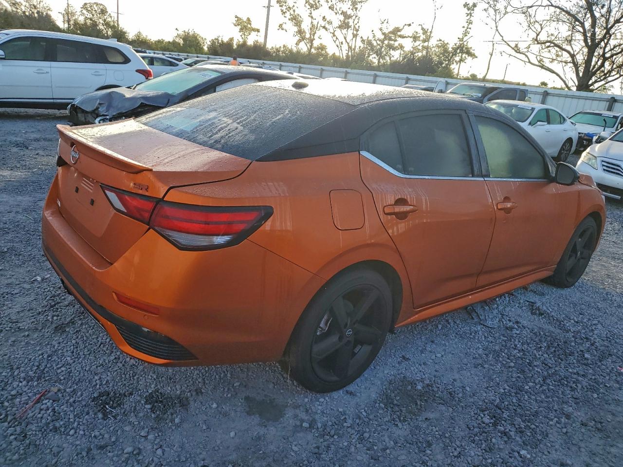 2025 NISSAN SENTRA SR photo 3