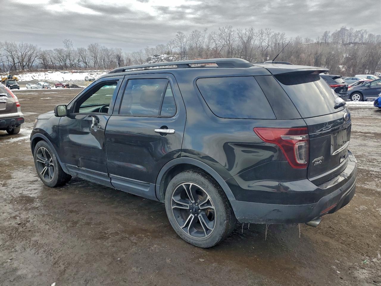 2013 FORD EXPLORER SPORT photo 2