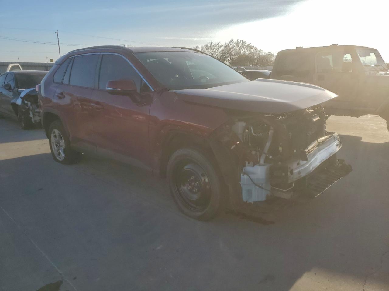 2019 TOYOTA RAV4 XLE photo 10