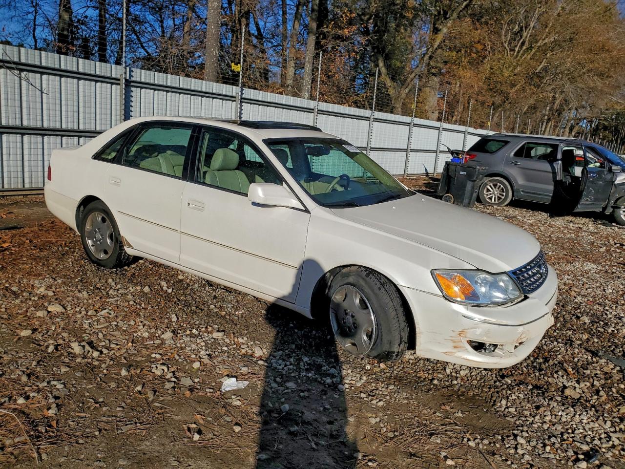 2003 TOYOTA AVALON XL photo 7