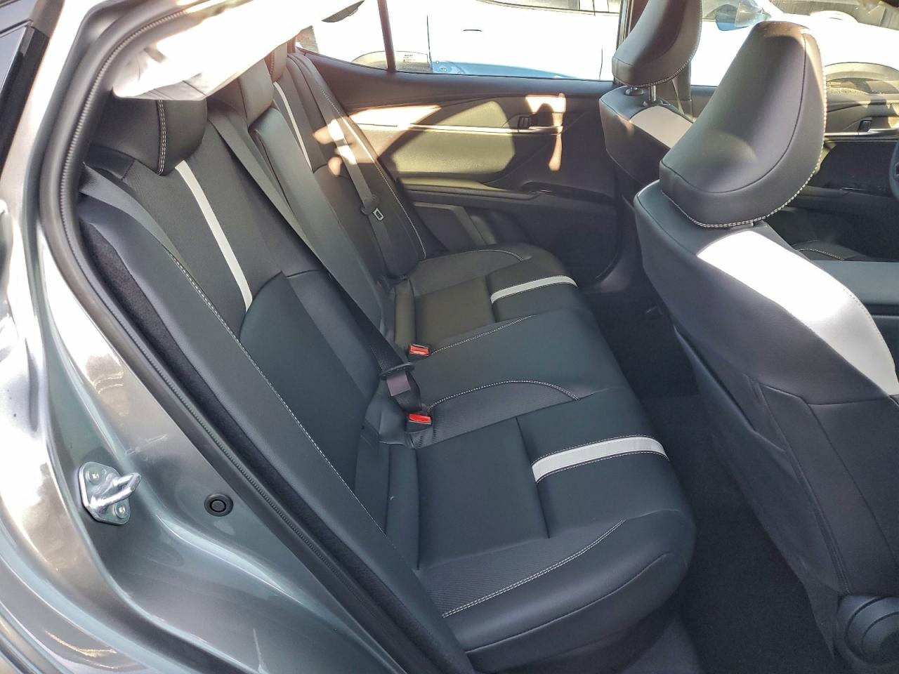 2026 TOYOTA CAMRY XSE photo 19