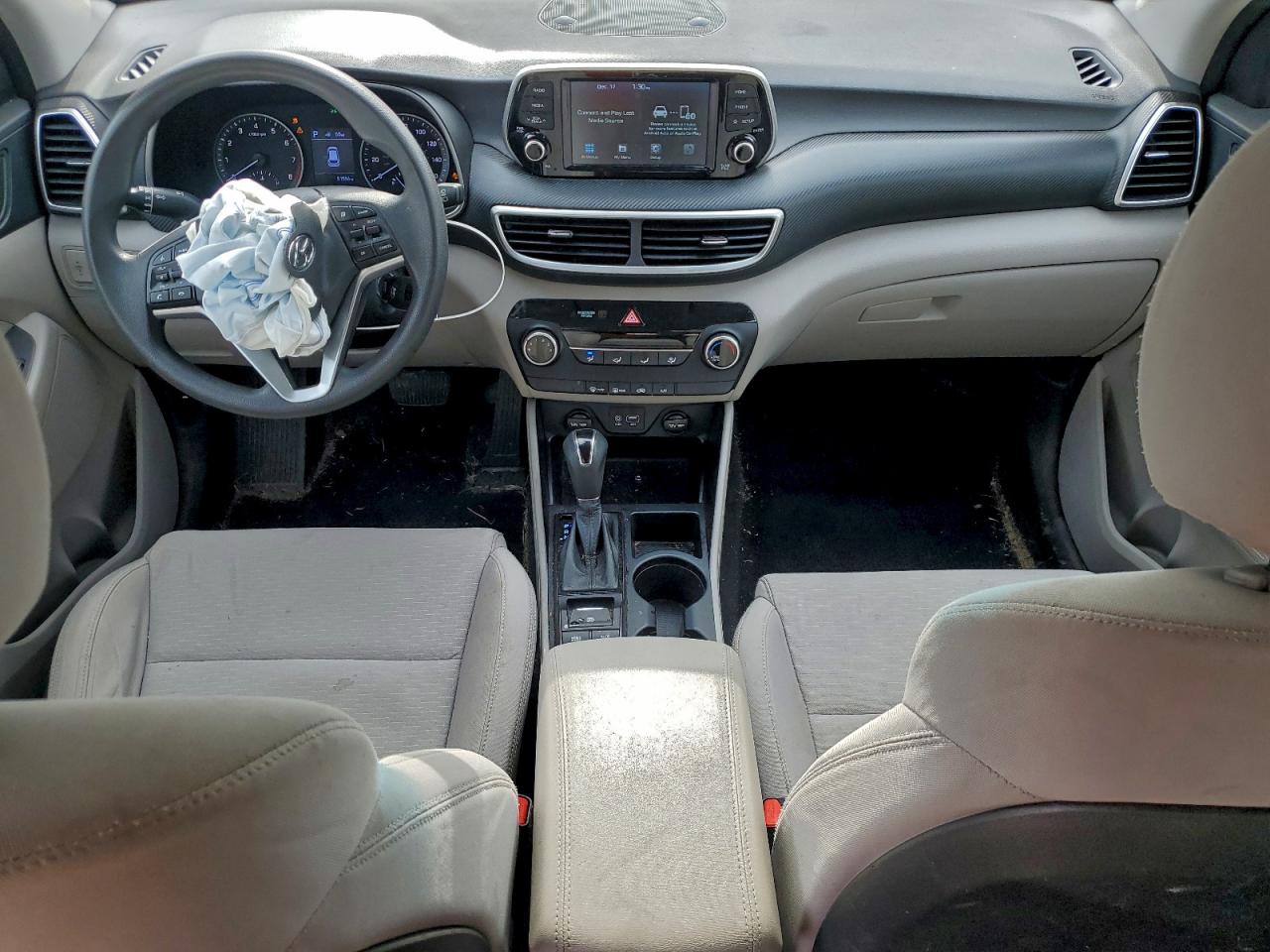2021 HYUNDAI TUCSON SE photo 8