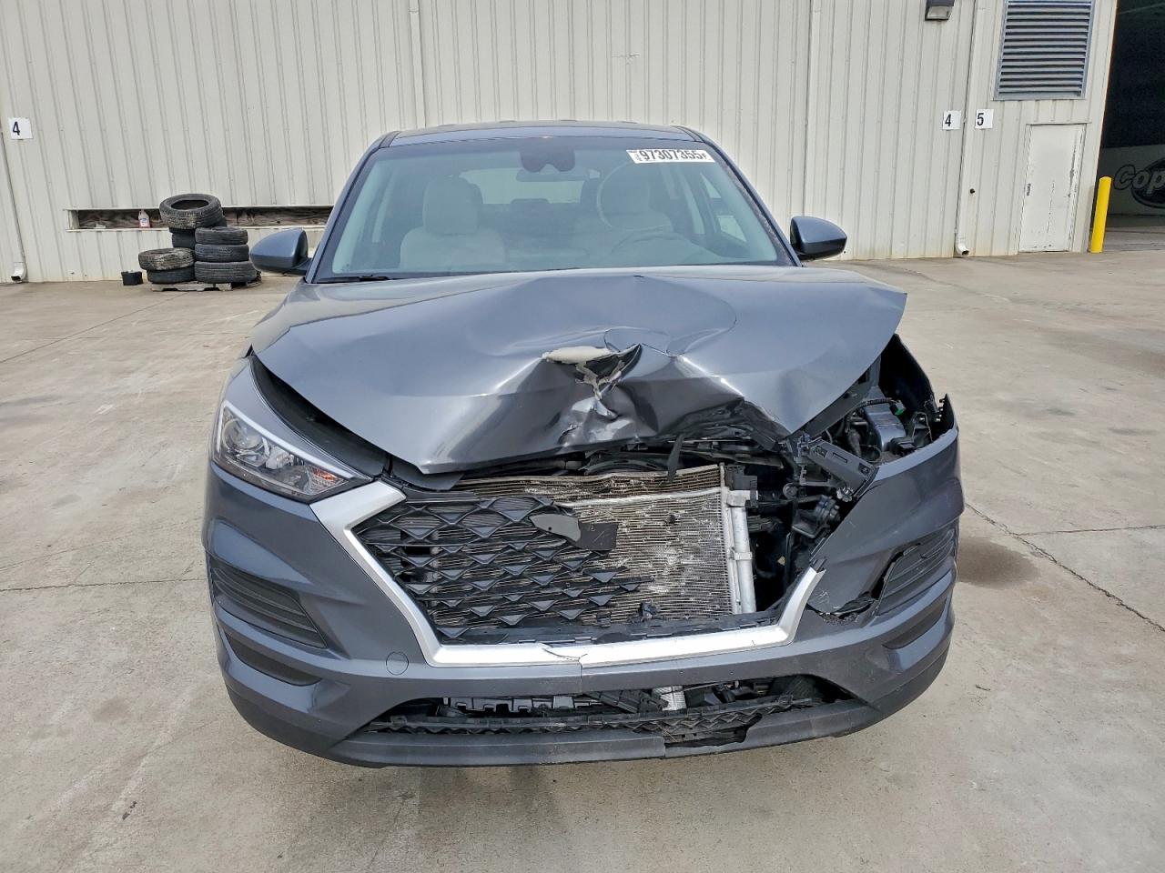 2021 HYUNDAI TUCSON SE photo 5