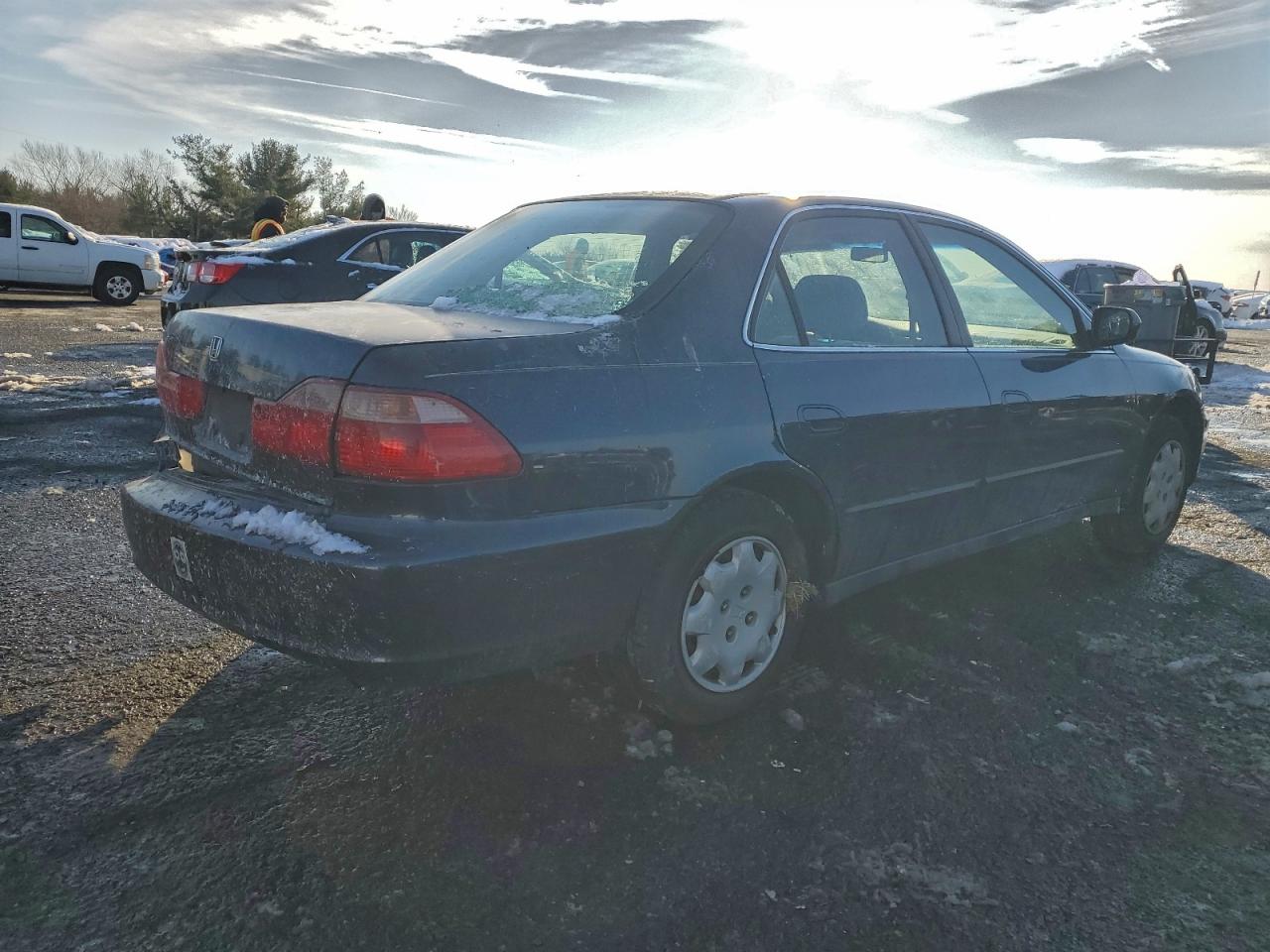 2000 HONDA ACCORD LX photo 3