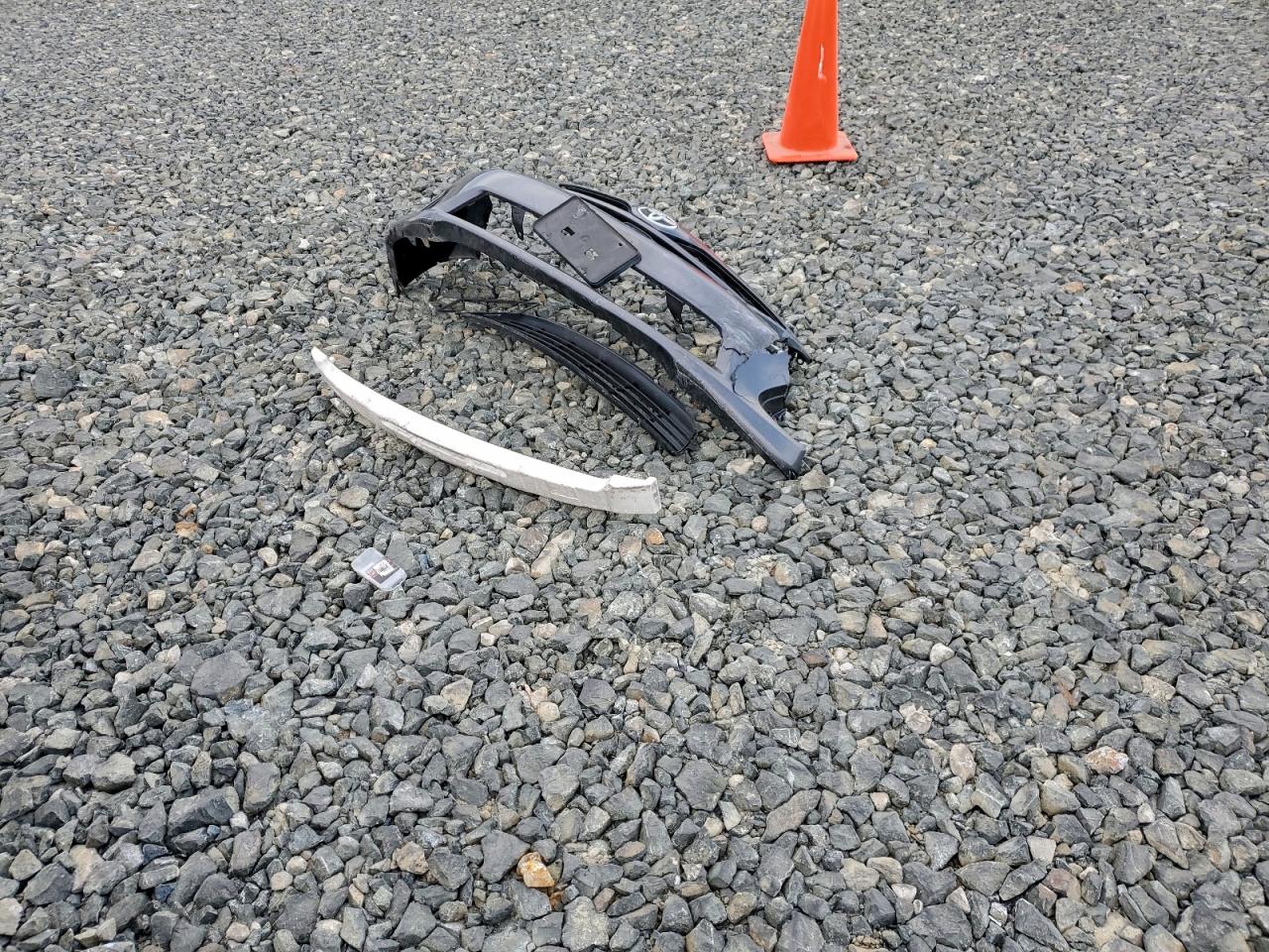 2011 TOYOTA COROLLA BASE photo 12